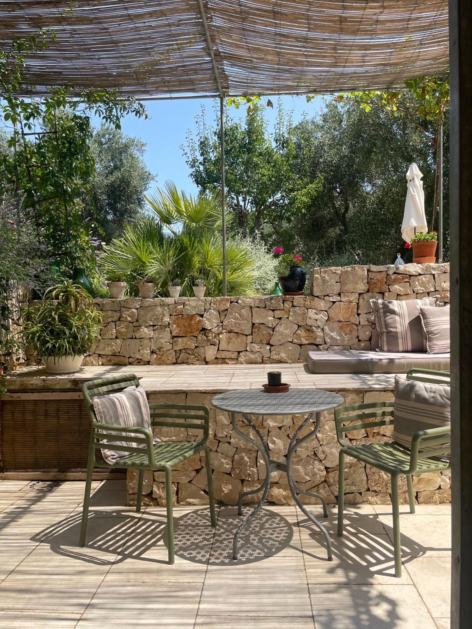 مبيت وإفطار أوستوني Casa Della Scrittrice الغرفة الصورة
